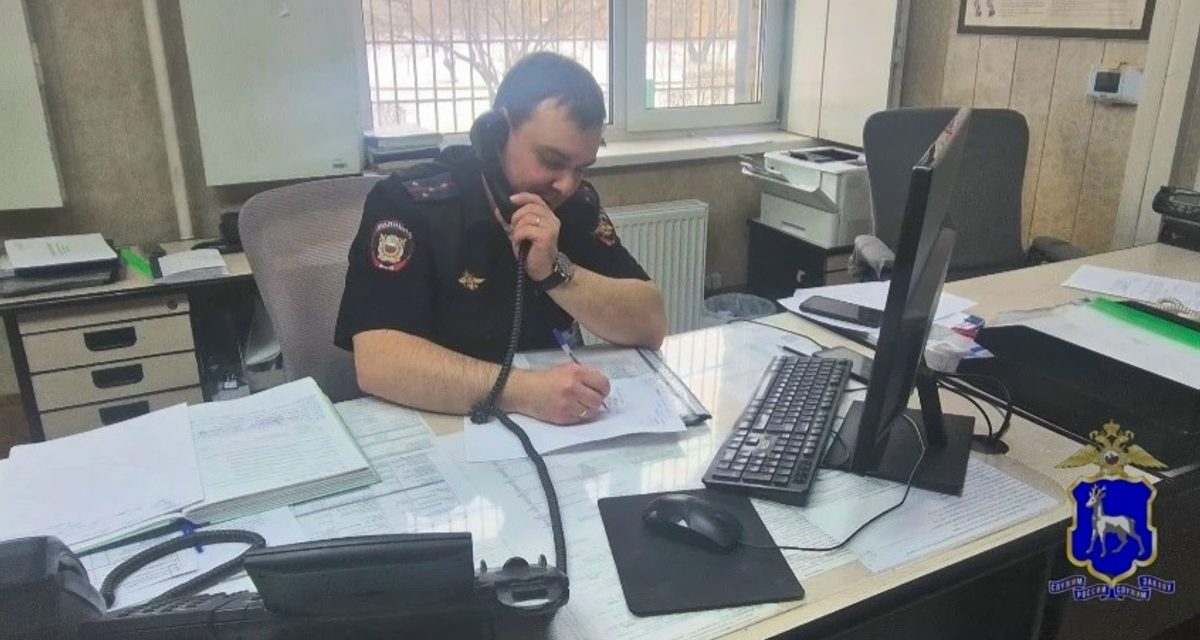 Мужчина вынес из магазина 20 плиток шоколада — его нашли по отпечаткам пальцев