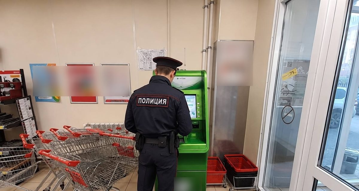 В Тольятти студент колледжа стал подозреваемым после кражи 11 тысяч из банкомата